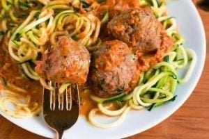 zoodles and meatballs